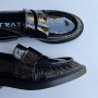 Лофери жіночі лакові чорні Strategia