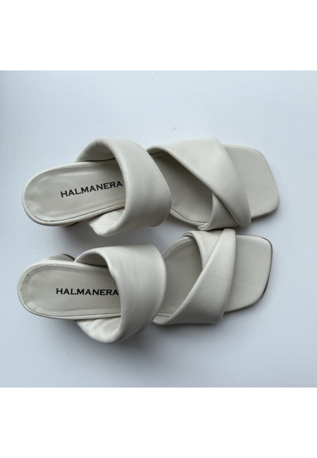 Мюли на невысоком каблуке из очень мягкой кожи Halmanera 