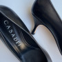 Туфлі шкіряні на маленькому підборі з гострим носом Casadei