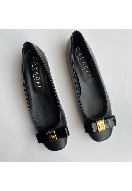 Балетки шкіряні чорні з бантом Casadei
